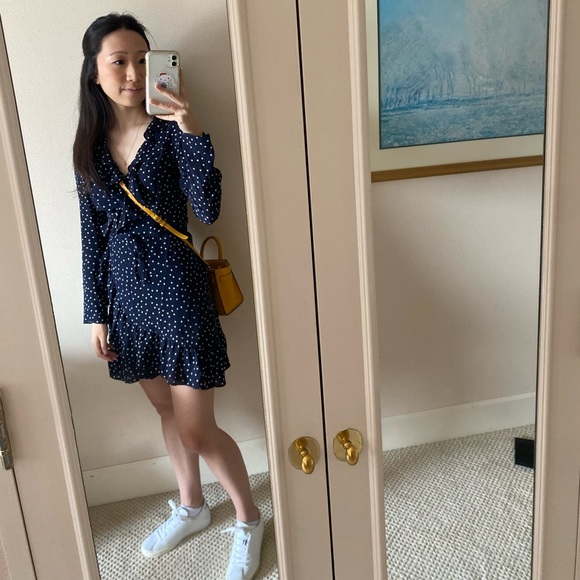 Meet your Posher, Tiffany - Picture 3 of 15